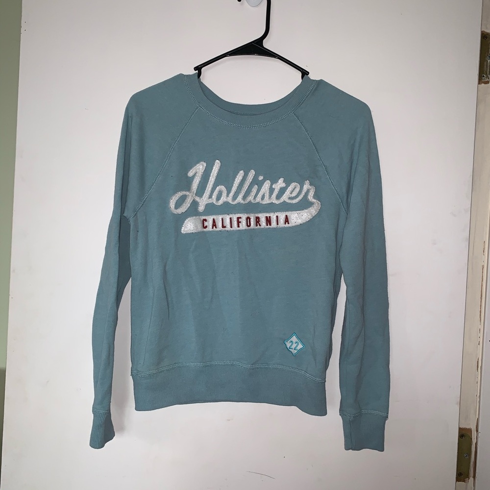 Comfy lazy day holister sweater